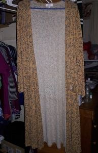 Lularoe Med Printed Sarah Mustard Perfect for Fall